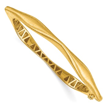 Herco 18K Polished and Brushed Angled Hinged with Safety Clasp Bangle