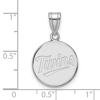14k White Gold Major League Baseball LogoArt Minnesota Twins T-C Medium Disc Pendant — alternate view