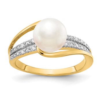 14k 7-8mm White Freshwater Cultured Pearl and Diamond Ring