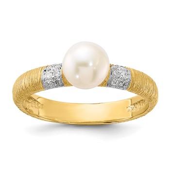 14K Textured 6-7mm Round White FWC Pearl and .09ct Diamond Ring